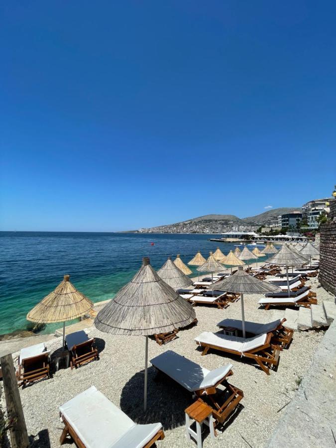 Blue Bay Hotel Sarandë エクステリア 写真